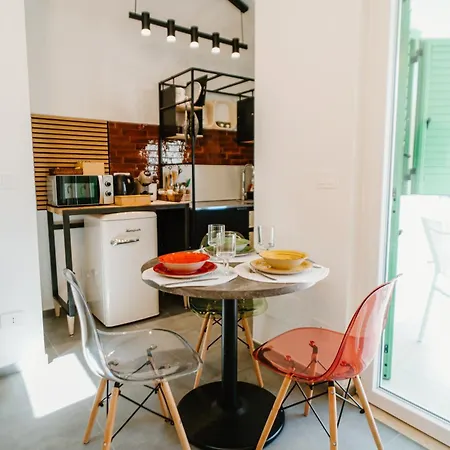 Interno 5 - Comfort & Design Vicino Al Porto